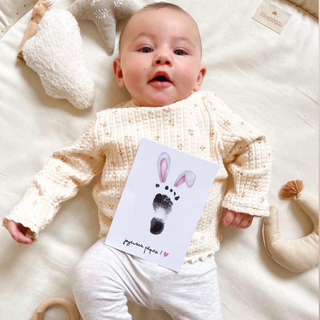 Coffret Joyeuses Pâques - Oreilles de Lapin à personnaliser (Kit d'Empreintes + 3 Cartes à personnaliser)