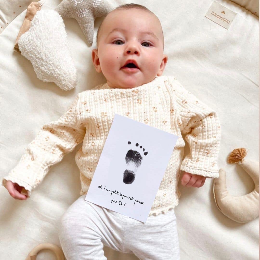 Coffret Joyeuses Pâques - Petit Lapin à personnaliser  (Kit d'Empreintes + 3 Cartes à personnaliser)