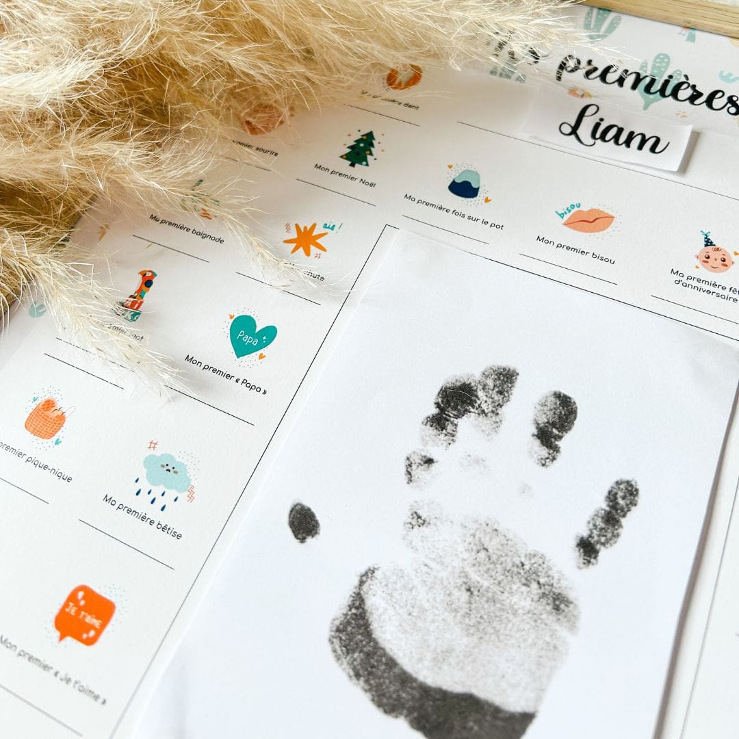 Affiche “Mes Premières Fois” bébé à tamponner – Cadeau naissance (Perroquet)