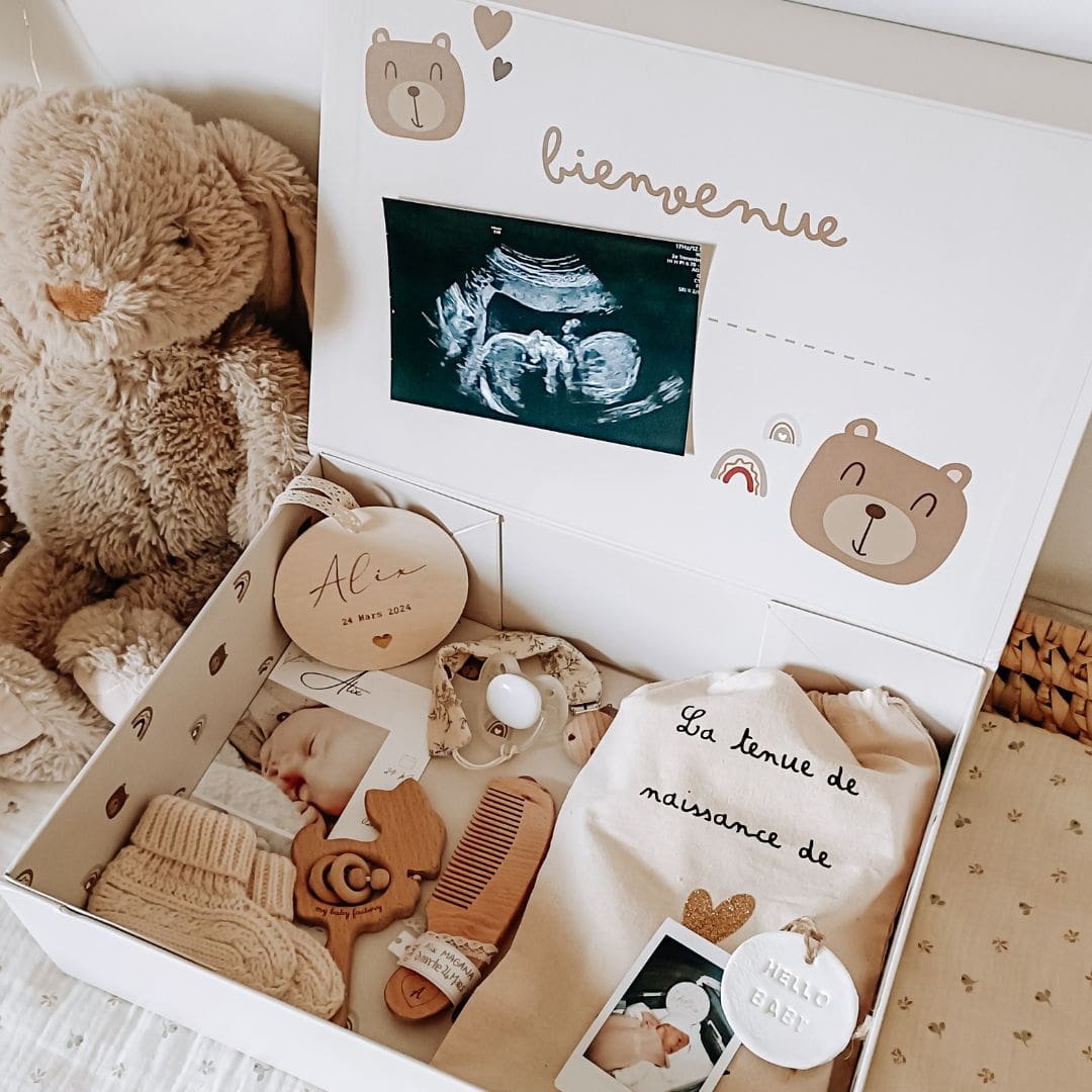 Boîte à souvenirs bébé – Coffret naissance à remplir