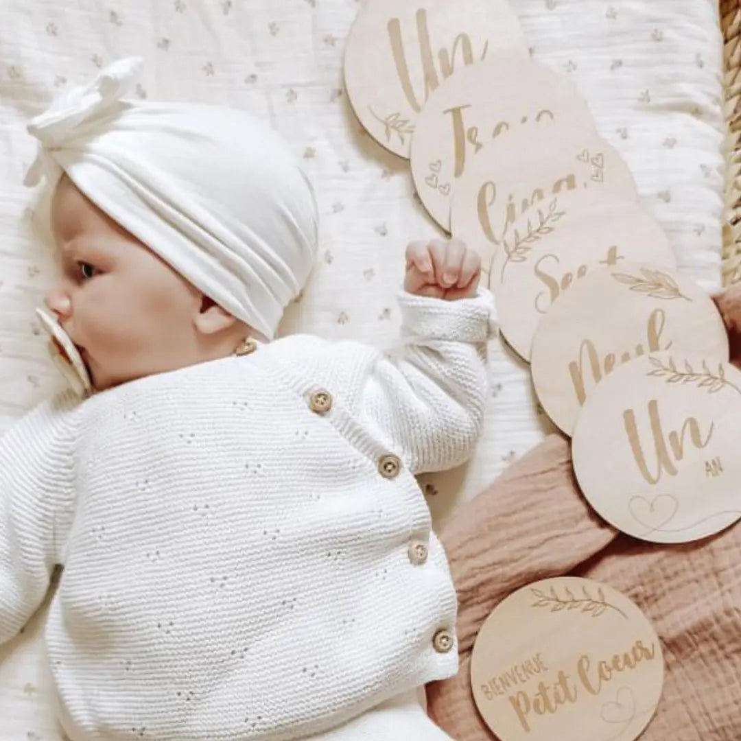 Carte Étape Bébé en Bois – 12 Étapes pour Immortaliser Ma Première Année