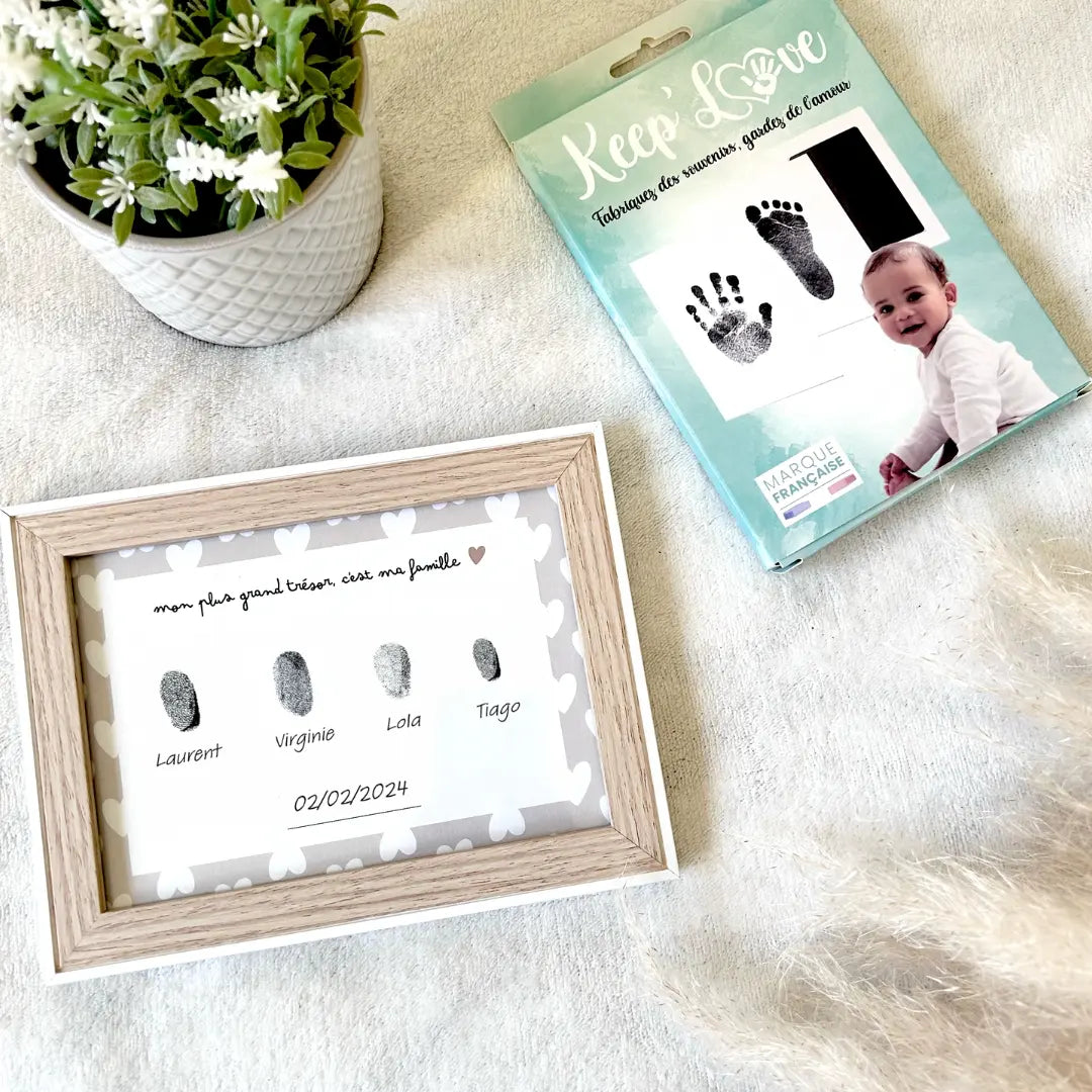 Kit empreinte famille avec cadre en bois élégant