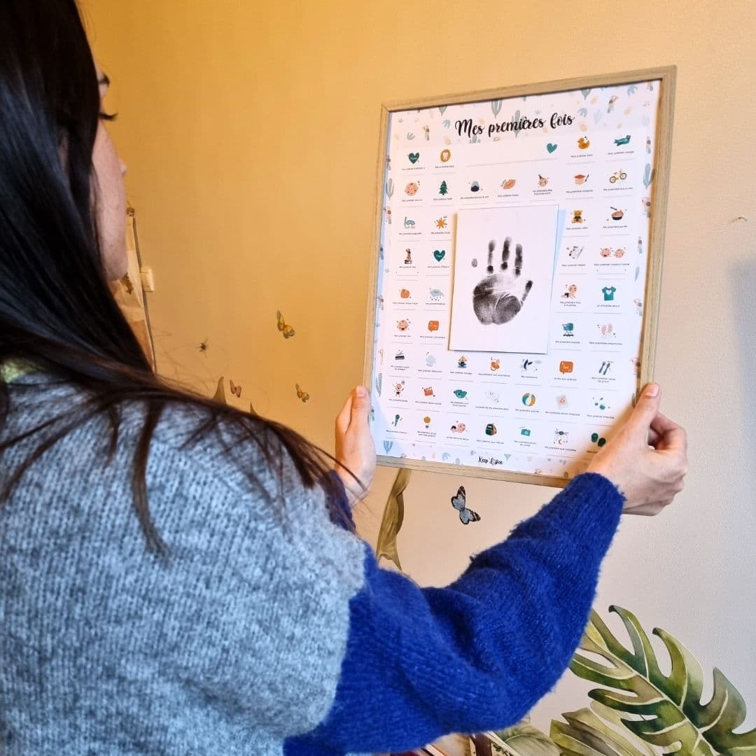 Affiche "Mes Premières Fois" de bébé à tamponner